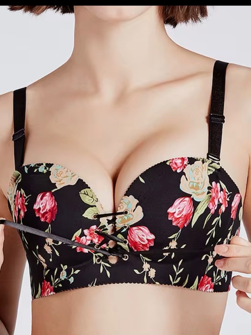 Black Floral Push-Up Bra (No Underwire) – New